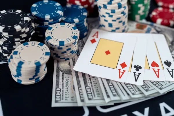 Comparison of sctvtogel app notification features and browser responsiveness
