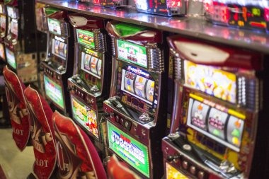 sctvtogel payment method selection screen for DANA QRIS BCA